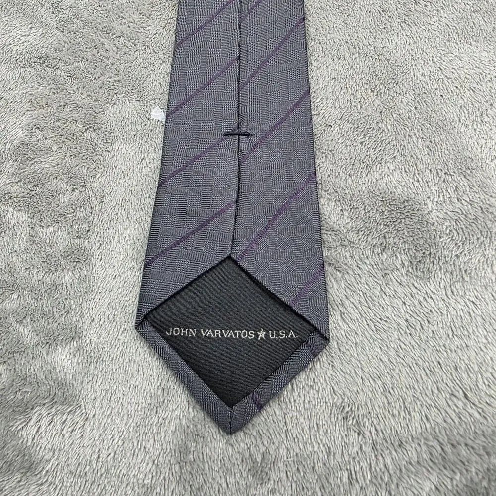 JOHN VARVATOS Mens Purple Striped Silk Tie Made In USA